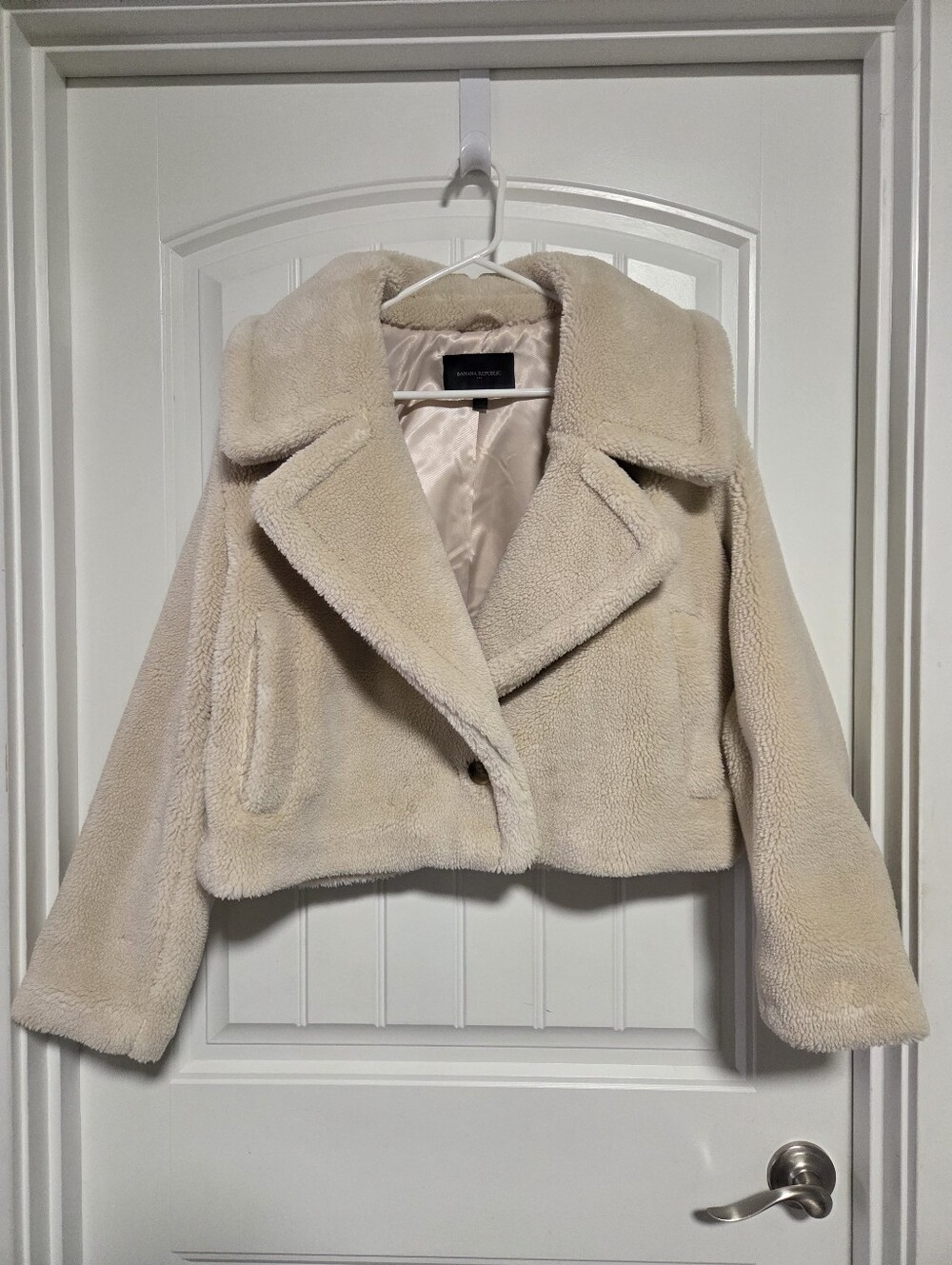 Banana Republic Cream Teddy Faux-Shearling Cropped Jacket